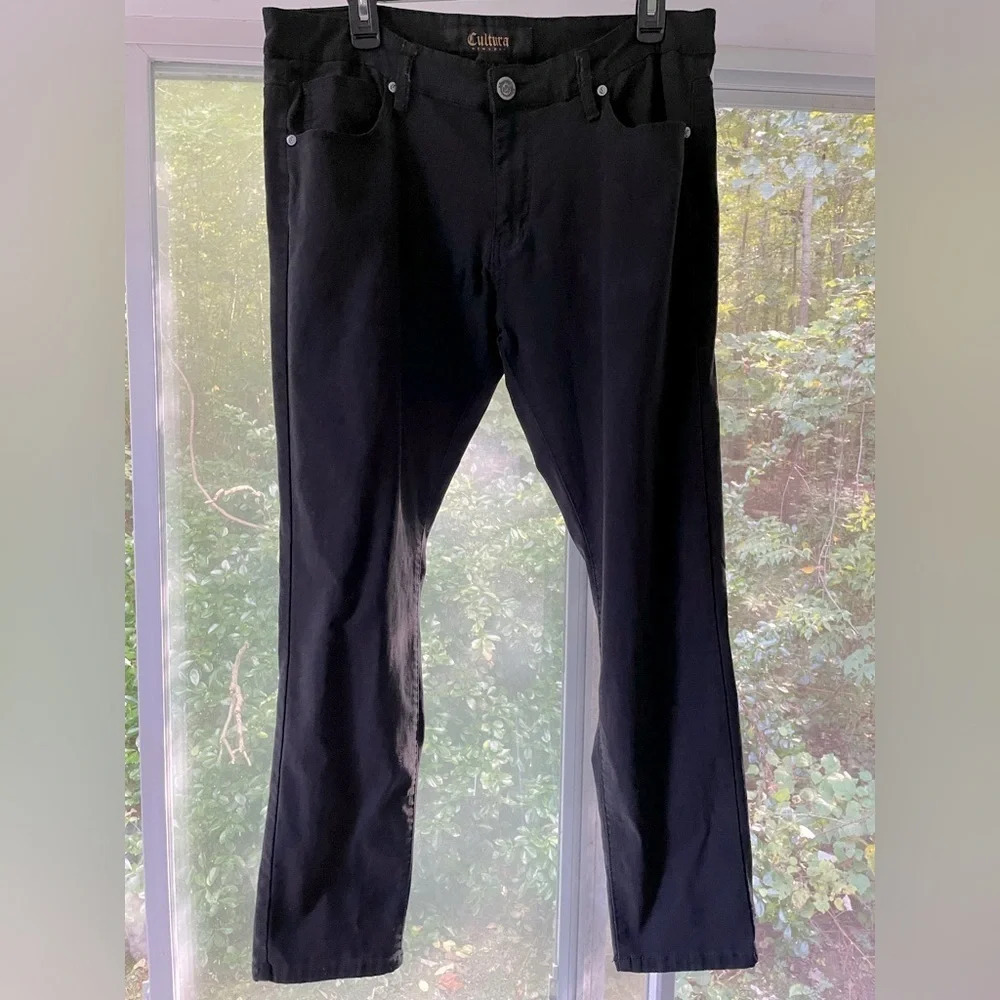 Cultura New York mens black jeans with a little stretch 36/30 & classic 5 pocket